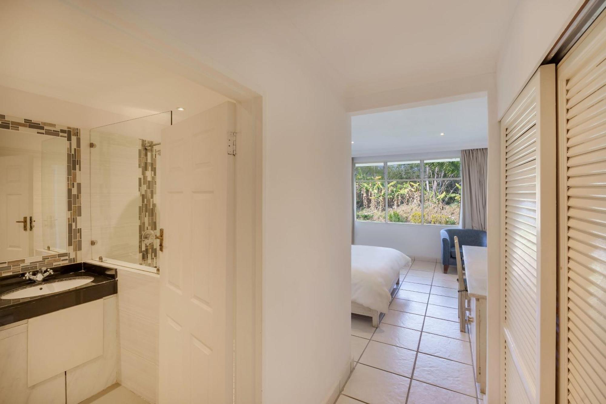Protea Hotel By Marriott Chingola Ngoại thất bức ảnh